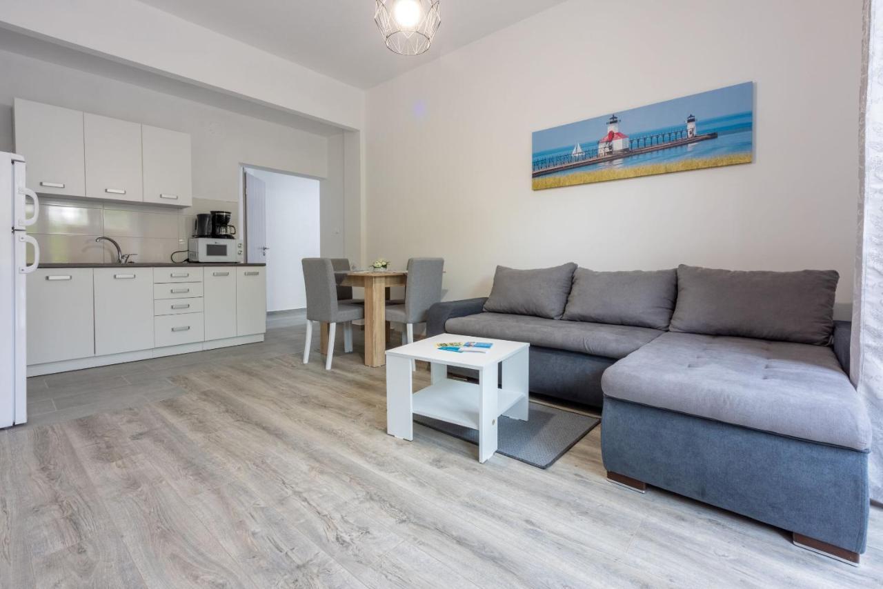Apartments Ankica Crikvenica Exterior photo