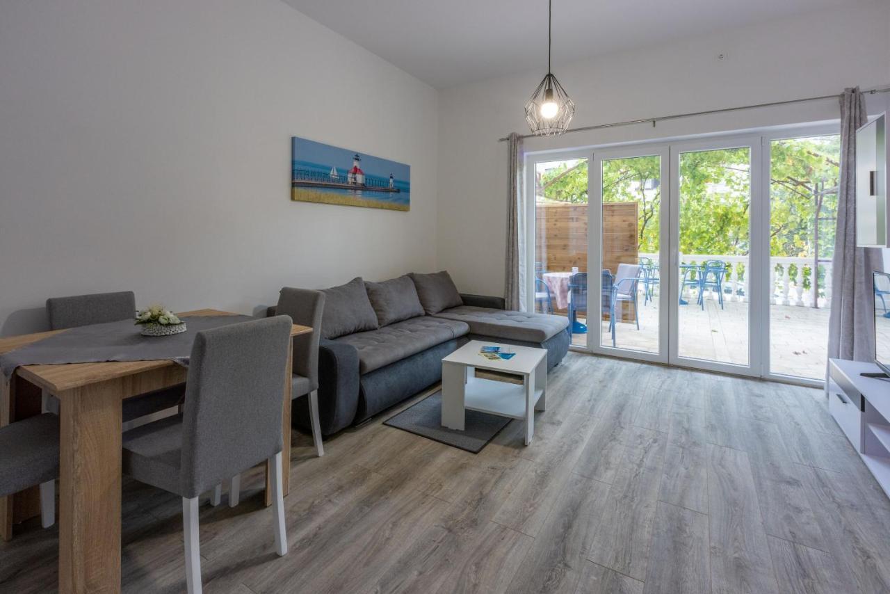 Apartments Ankica Crikvenica Exterior photo